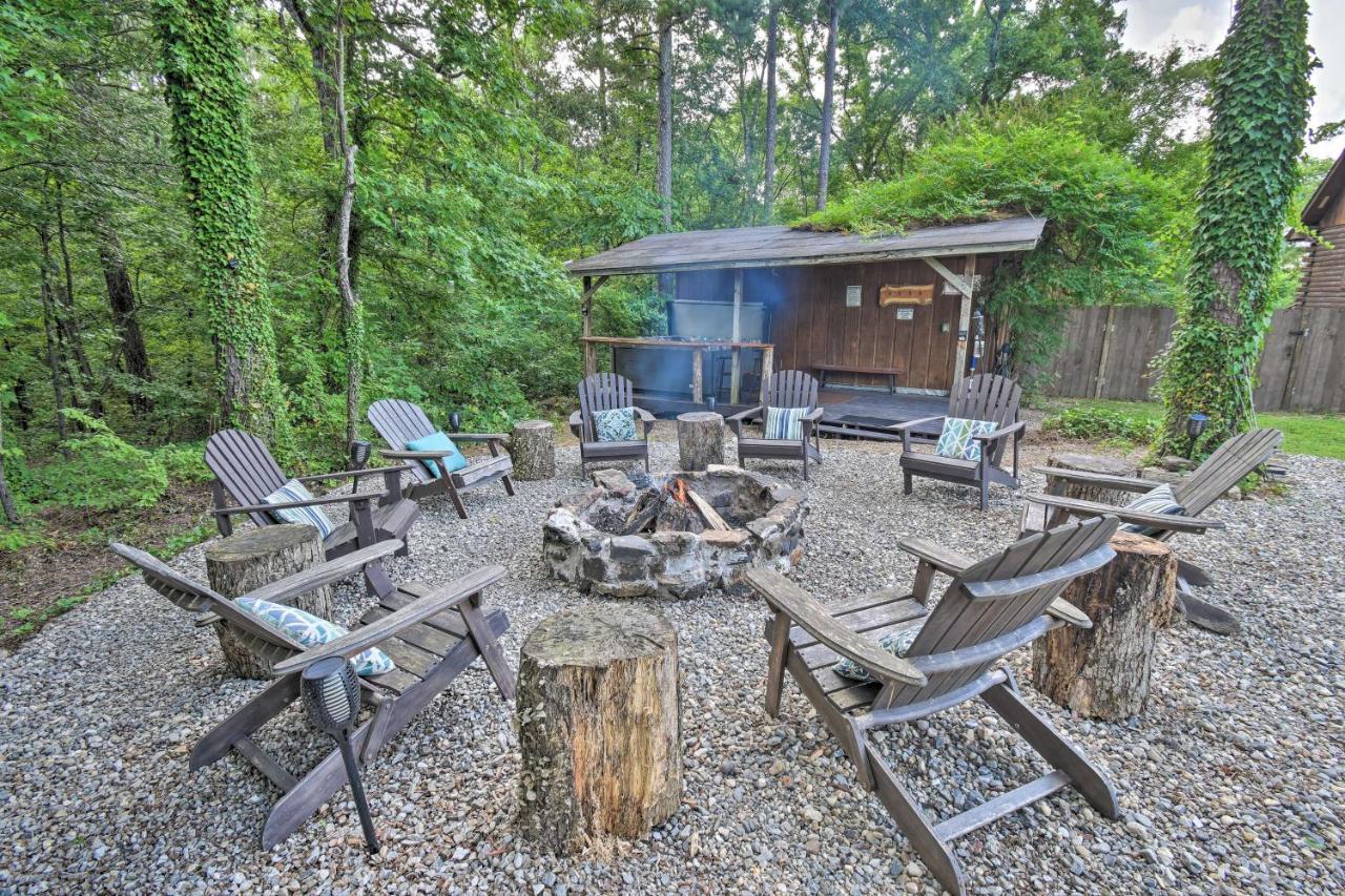 Luxury Pearcy Cabin With 5 Private Acres And Hot Tub! Екстериор снимка